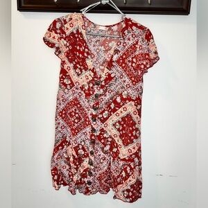 Who I Am Red with Buttons Mid Length Size 8